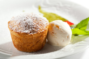 Pumpkin Pie with Ice Cream