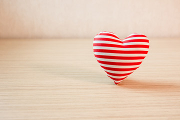Fototapeta premium Valentine hearts on wooden background