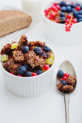 Vanilla panna cotta with fresh berries