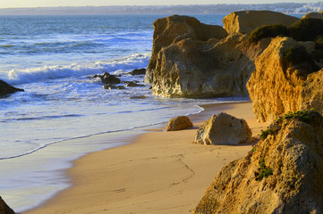 Spectacular rock formations on Sietskes Beach on the Algarve coast