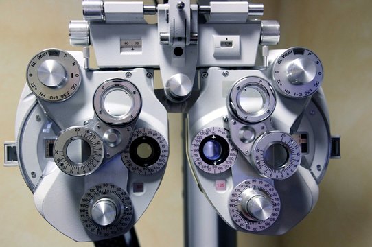 Phoropter beim Augenoptiker