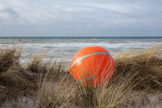 strandd&uuml;nen