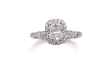 Gorgeous Radiant Cut Diamond Ring with Halo Diamonds
