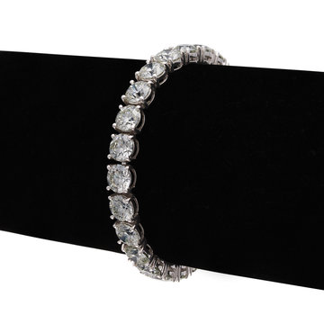 Gorgeous White Diamond Tennis Bracelet