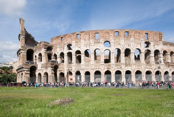 Fototapeta na wymiar The Colosseum in Rome, Italy
