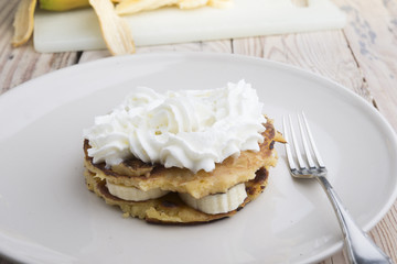 Pancake with Banana and cream