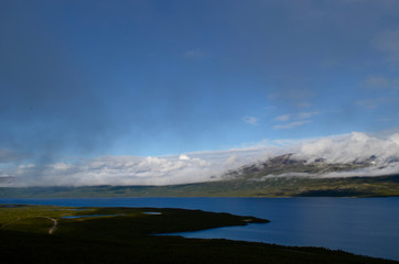 Fototapeta premium Lake Torneträsk in Abisko, Swedish Lapland