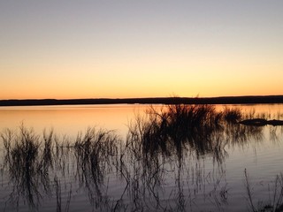 Obraz premium tramonto sul lago
