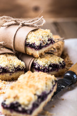 Blueberries crumble bars