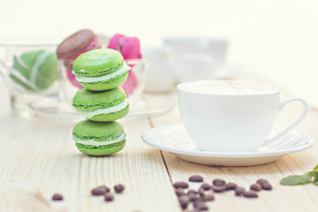 Green French Makarons