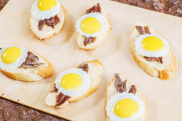 sandwich with egg