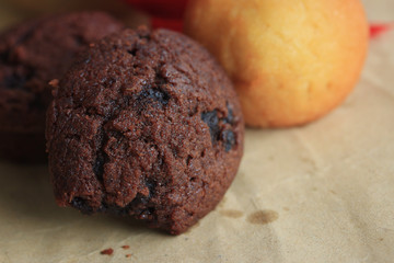 chocolate muffins red heart