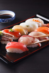 寿司の盛り合せ