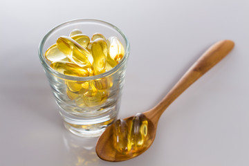 Evening primrose oil capsule,supplementary food.