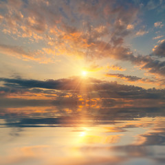Obraz na płótnie Canvas Amazing Sunset over Ocean