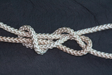 Noeud marin, noeud d'écoute double