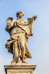 Fototapeta na wymiar Angel Statue in Rome