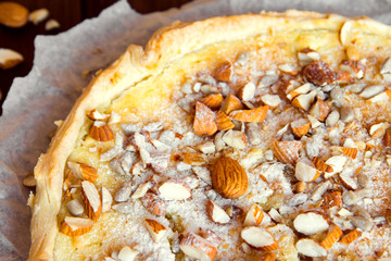 Sweet tart with nuts