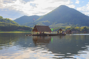 Obraz premium Loei-November 15 float raft at Huai Krathing with unidentified p