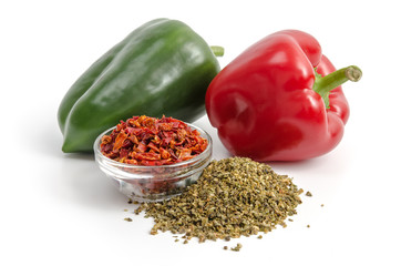 Paprika - frisch und getrocknet