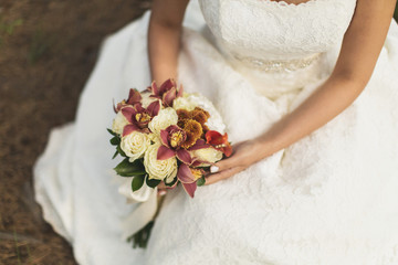 bride with bridal bouquet