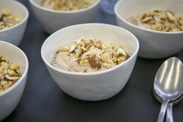 Chia Pudding / Müsli mit Nüssen
