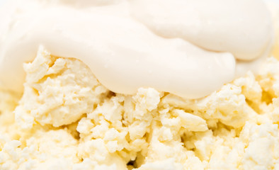 cottage cheese with sour cream