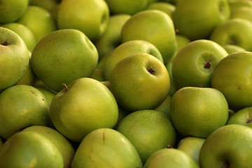 Fresh green apples