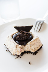 cookies and cream cheesecake