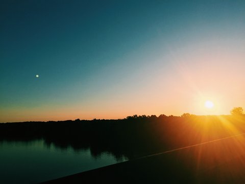 Fototapeta sunset over Tombigbee river