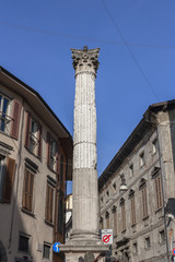 Obraz premium Ancient Roman column