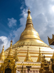 Fototapeta premium Shwedagon Pagoda, Yangon, Myanmar