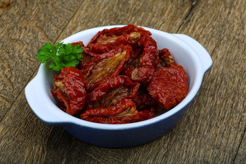 Dried tomatoes