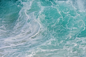 Fototapeta na wymiar Blue clear ocean wave