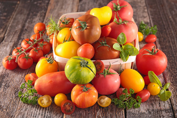 Fototapeta na wymiar variety of tomatoes