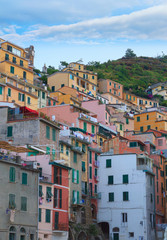 Fototapeta na wymiar Riomaggiore charming little fishing village, colorful houses
