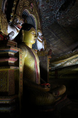 Buddha-Statue im H&ouml;hlentempel von Dambulla