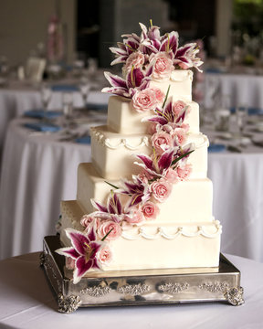 elaborate five tiered wedding cake