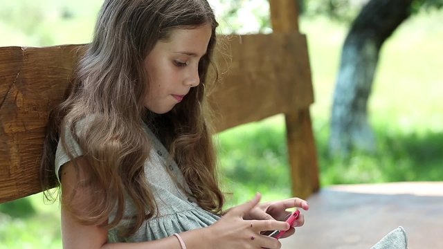 Biseksual odamlar ortasidagi jinsiy aloqa Katta kokrak sochli mushuk