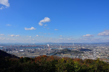 Fototapeta na wymiar 鷲羽山スカイラインから見た水島コンビナート