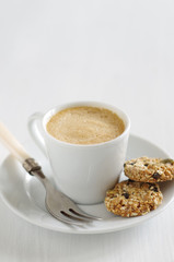 Haferflockenkekse und Kaffee