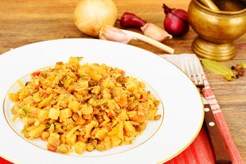 Braised Cabbage with Caraway Seeds and Lentils