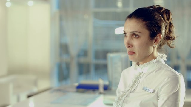 Dialogue between client and the hotel manager