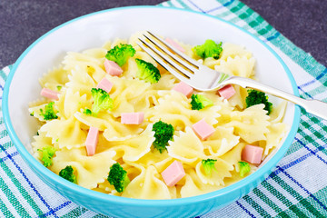 Pasta, Sausage and Broccoli Diet Food