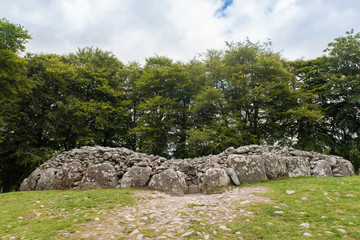 Clava cairn