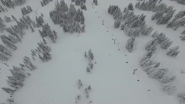 Aerial Oregon Mt Bachelor
Aerial video of Mt Bachelor and skiers in Central Oregon.