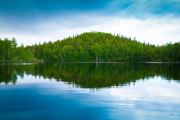 Fototapeta premium Solovki. landscape blue lake day