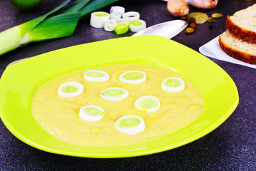 Cream of Broccoli with Leek. Diet Food.