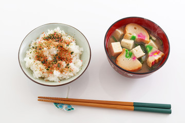 おいしそうなご飯と味噌汁