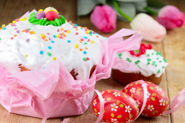 Easter eggs and cakes